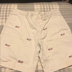 Vineyard vines American flag shorts